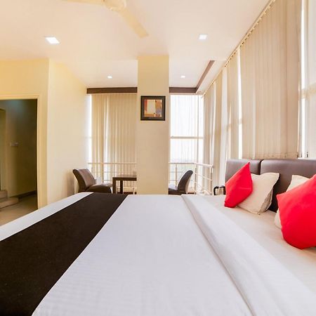 Super Capital O Raaga Grand Hotel Haiderabad Buitenkant foto